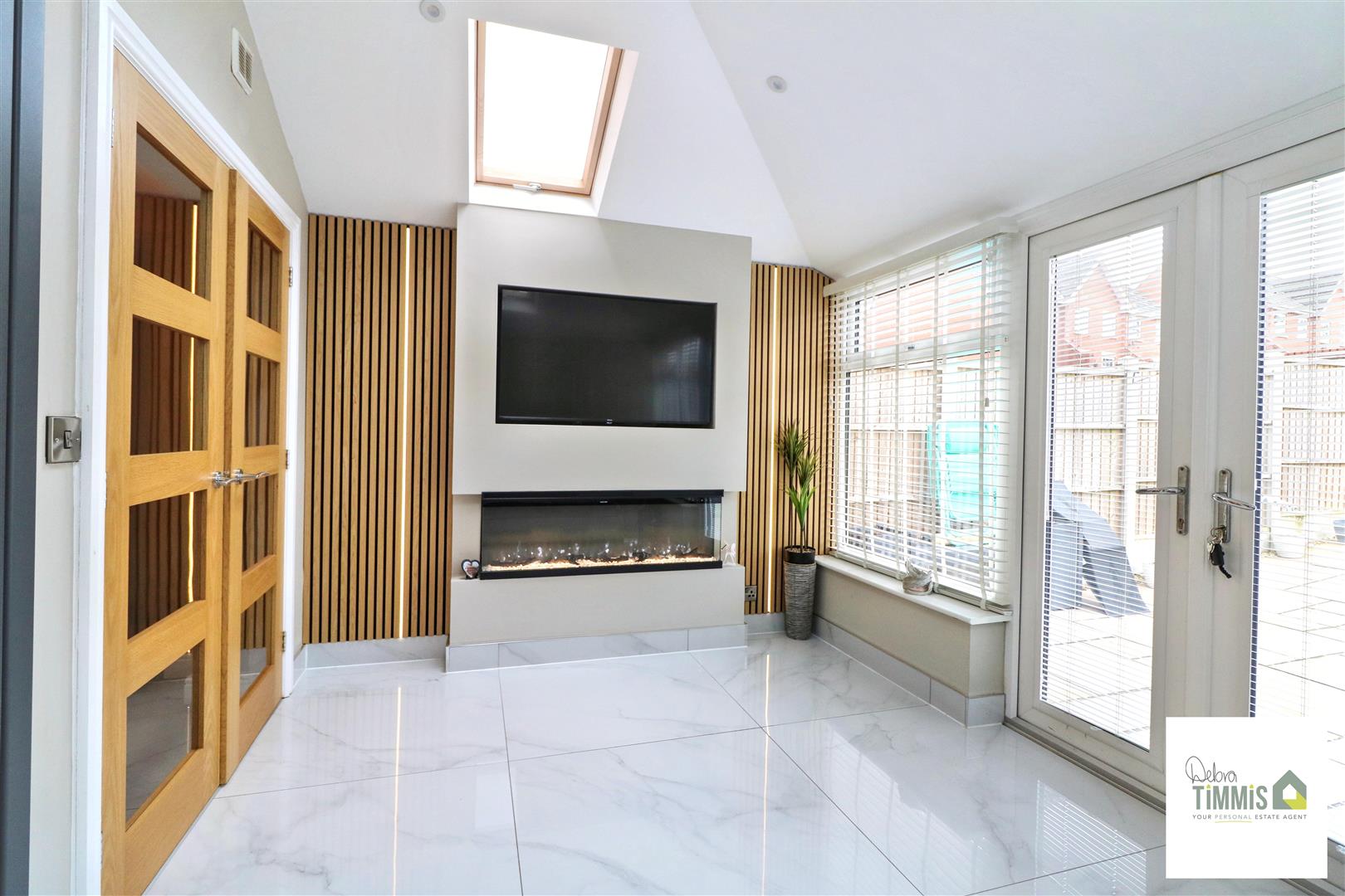 3 bed property in Chasewater Drive, Stoke-On-Trent